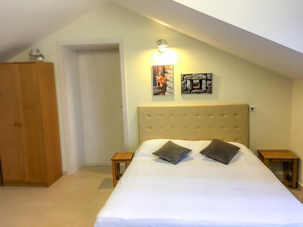 Eol Apartments Viganj Buitenkant foto