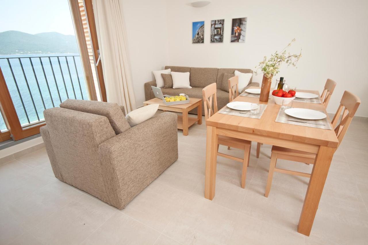 Eol Apartments Viganj Buitenkant foto