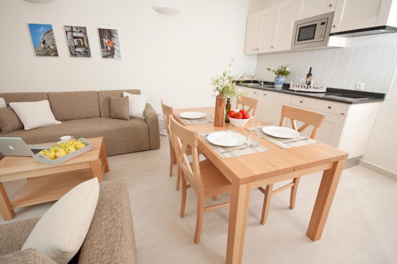 Eol Apartments Viganj Buitenkant foto